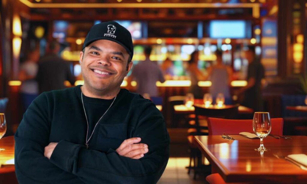 Roger Mooking height